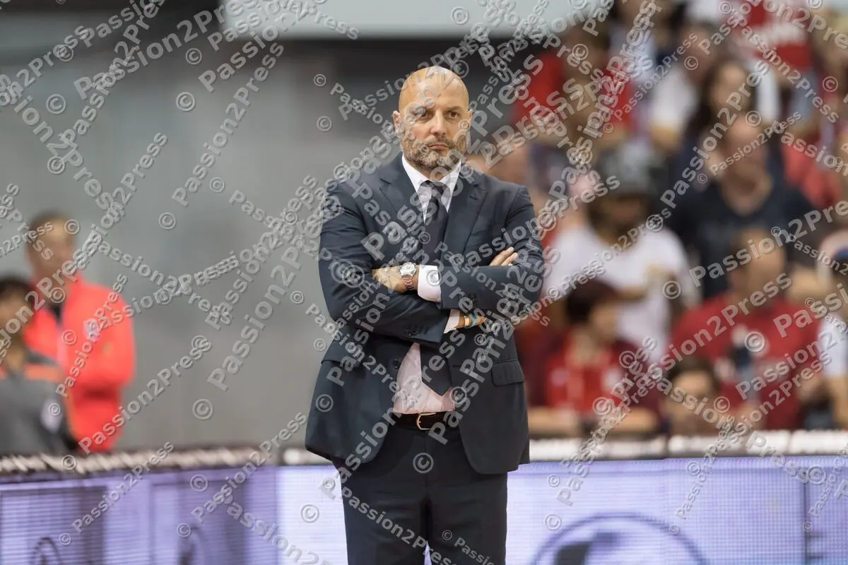 mf_FCBBOLD_20171015_0718