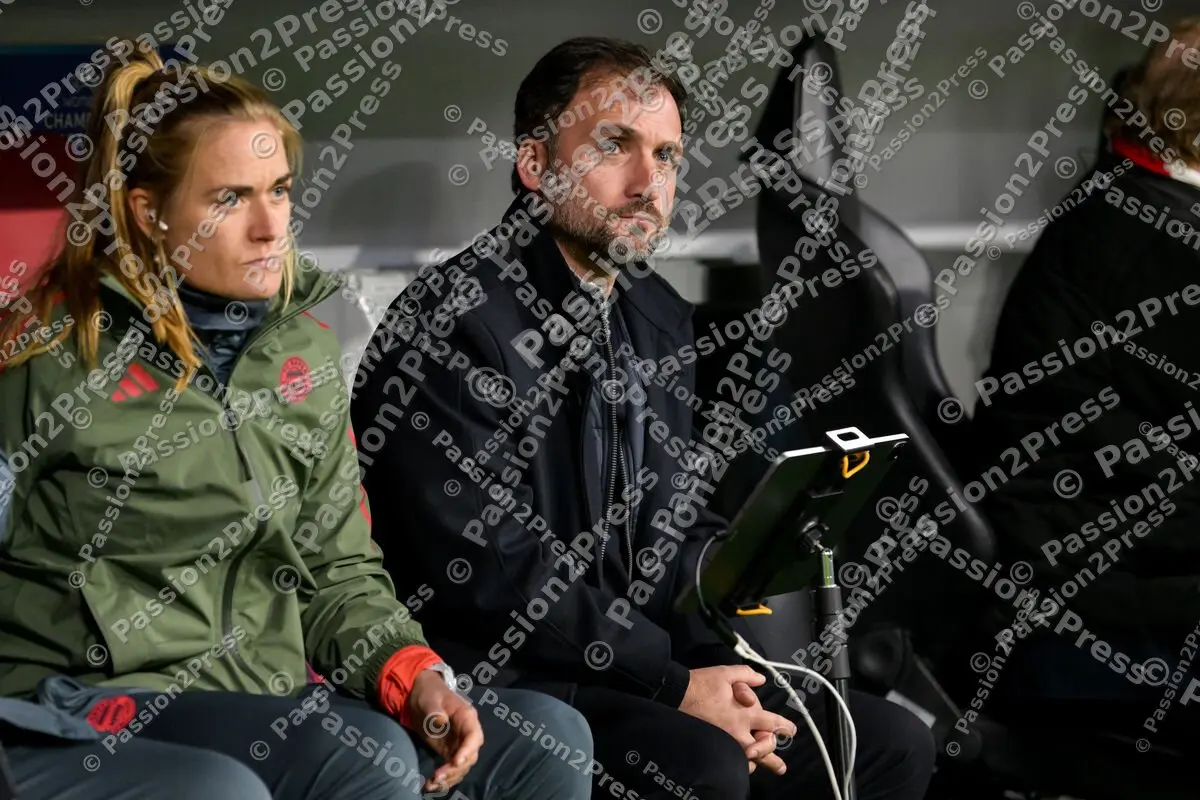 FCBFWFCA_20251112_0970