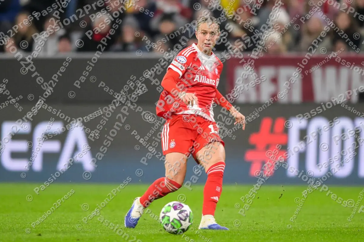 FCBFWFCA_20251112_2649