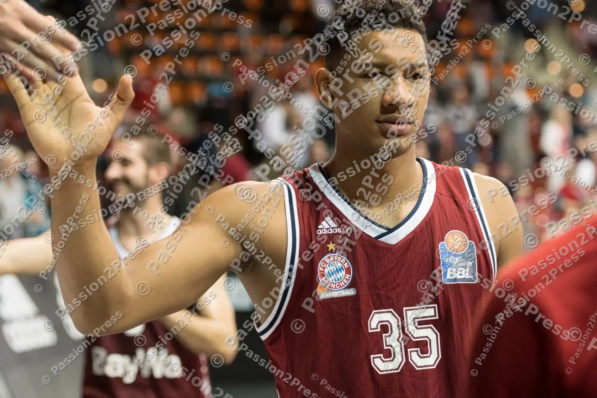 mf_FCBBOLD_20171015_0910