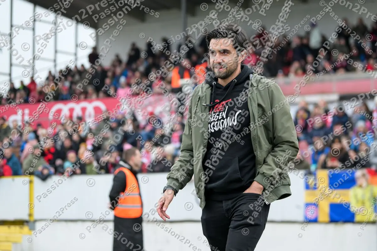 20251116 FC Ingolstadt 04 - FC Bayern München