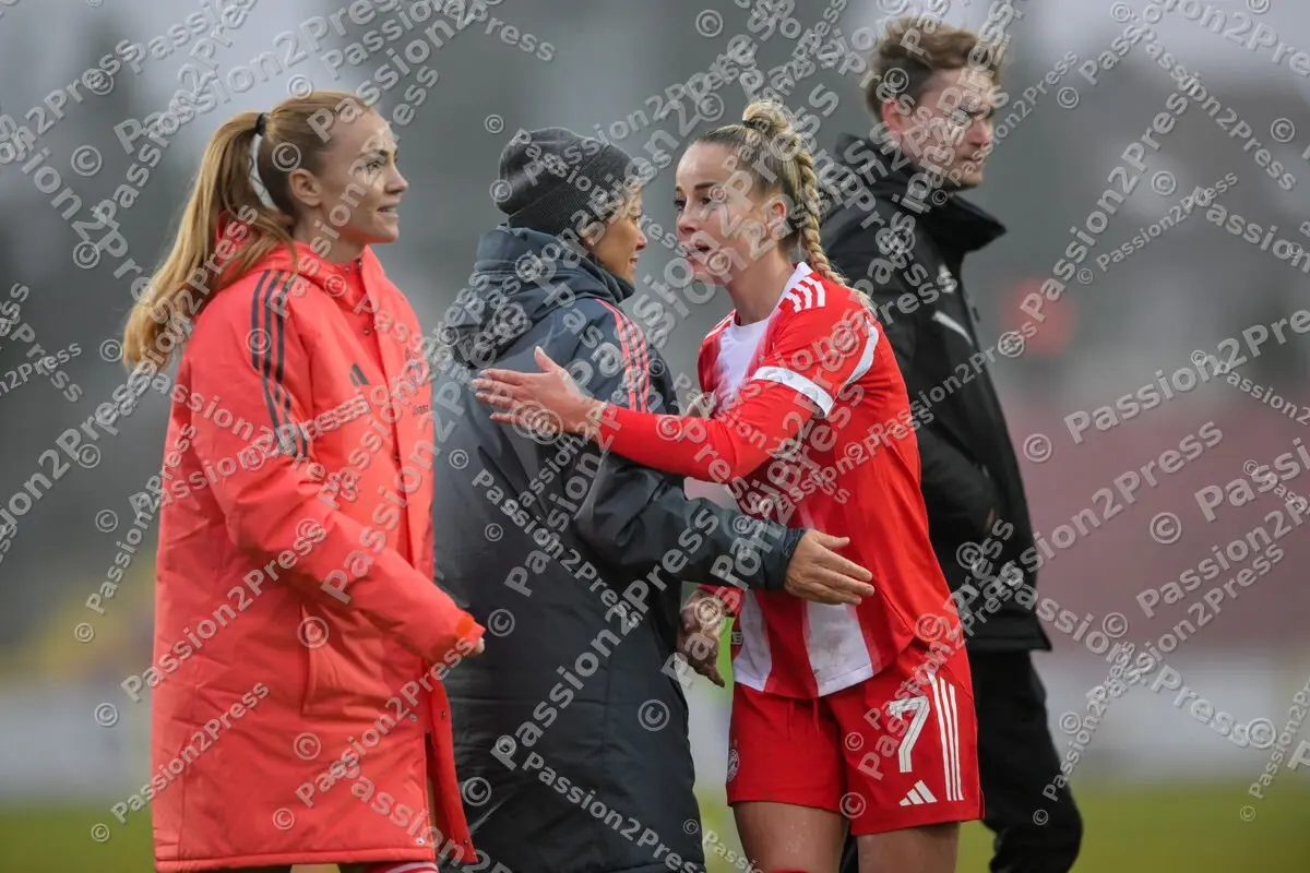 FCIFCBF_20251116_3715