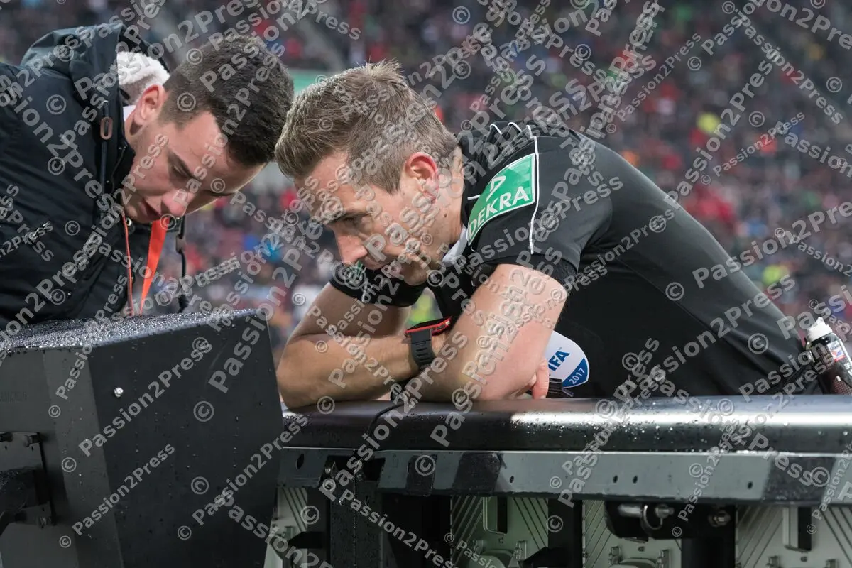 mf_FCAWOB_20171125_0435