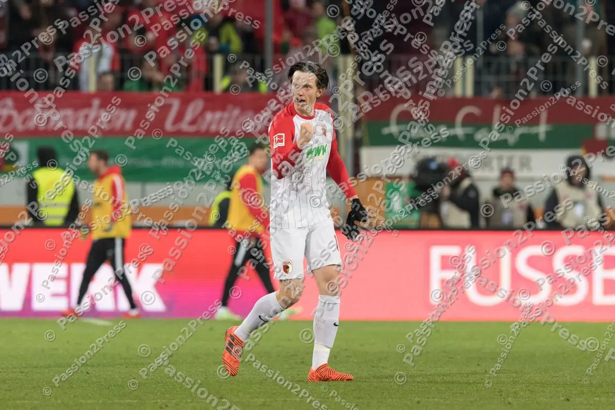 mf_FCAWOB_20171125_1008