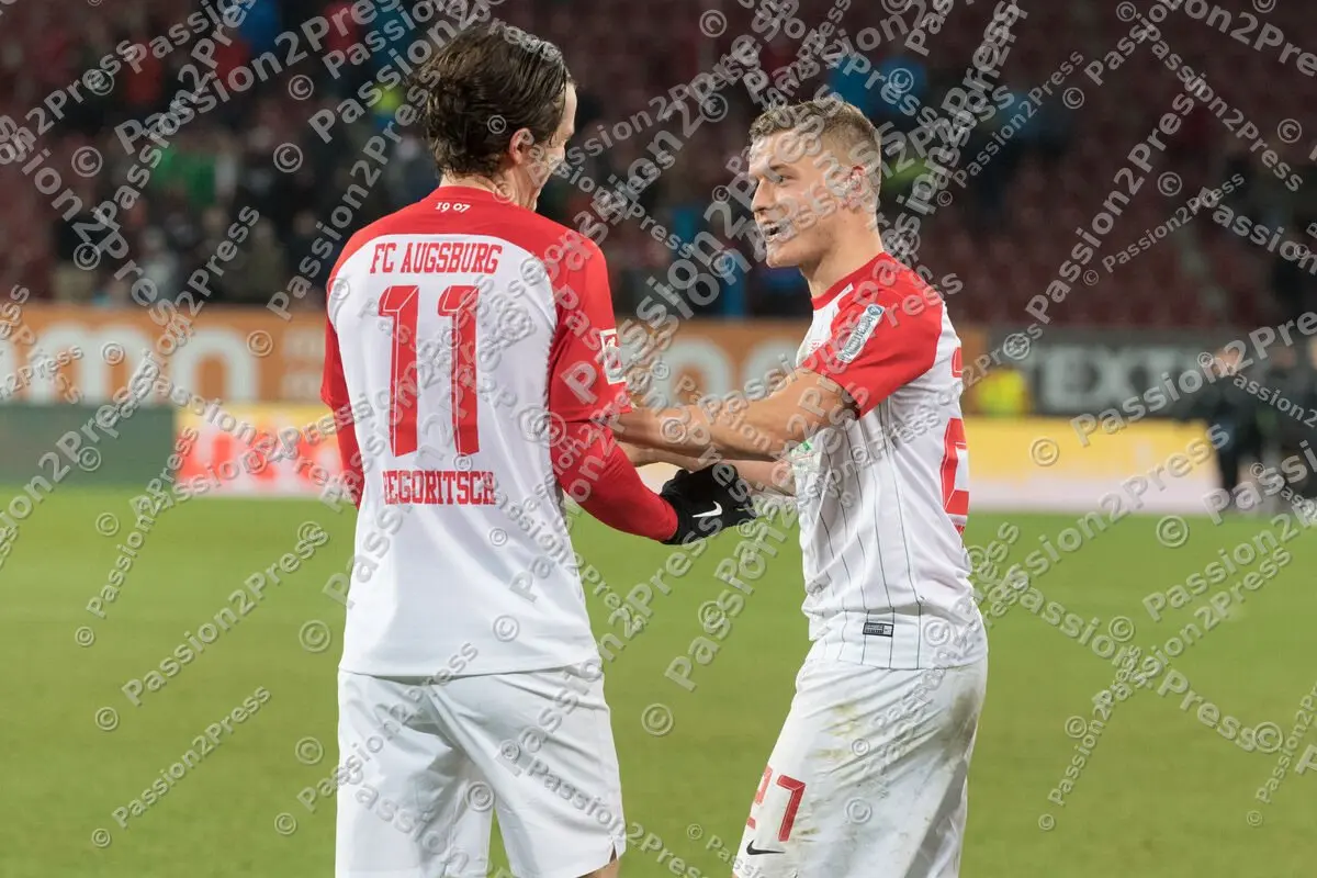 mf_FCAWOB_20171125_1629