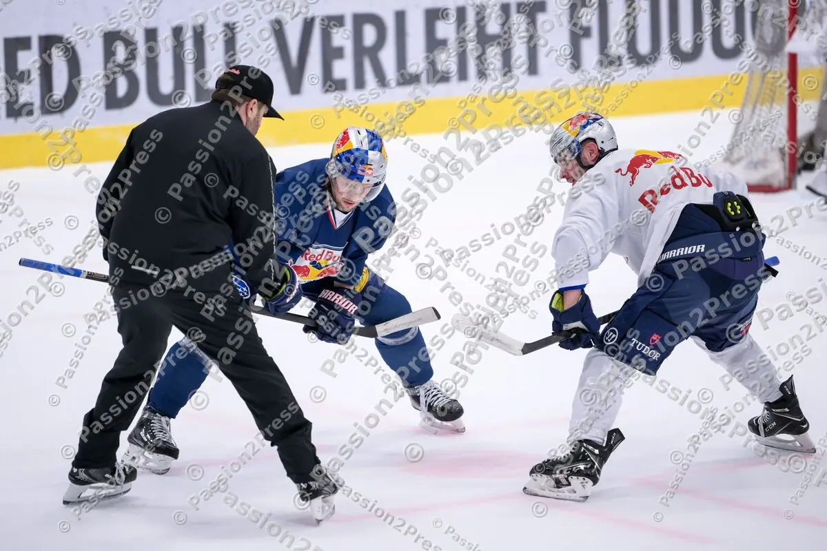 20260320 EHC Red Bull München open Locker Room