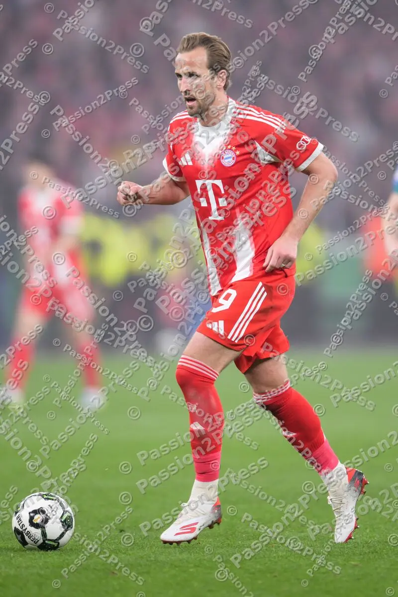 B04FCB_20260422_2281