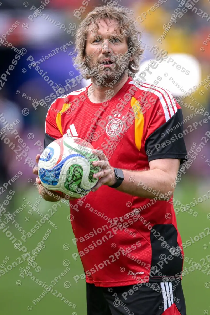 ECUGER_20260625_1729