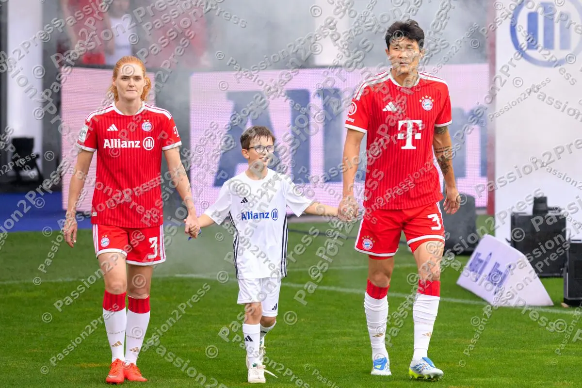 FCB_20260817_0569