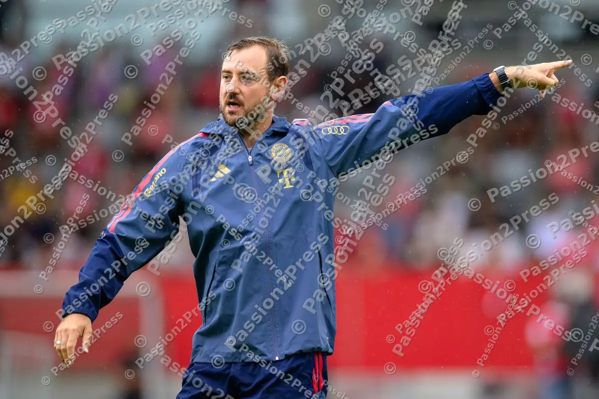 FCB_20260817_2962