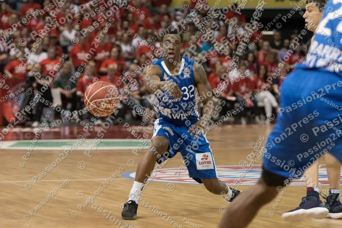 mf_FCBFRA_20180505_0184