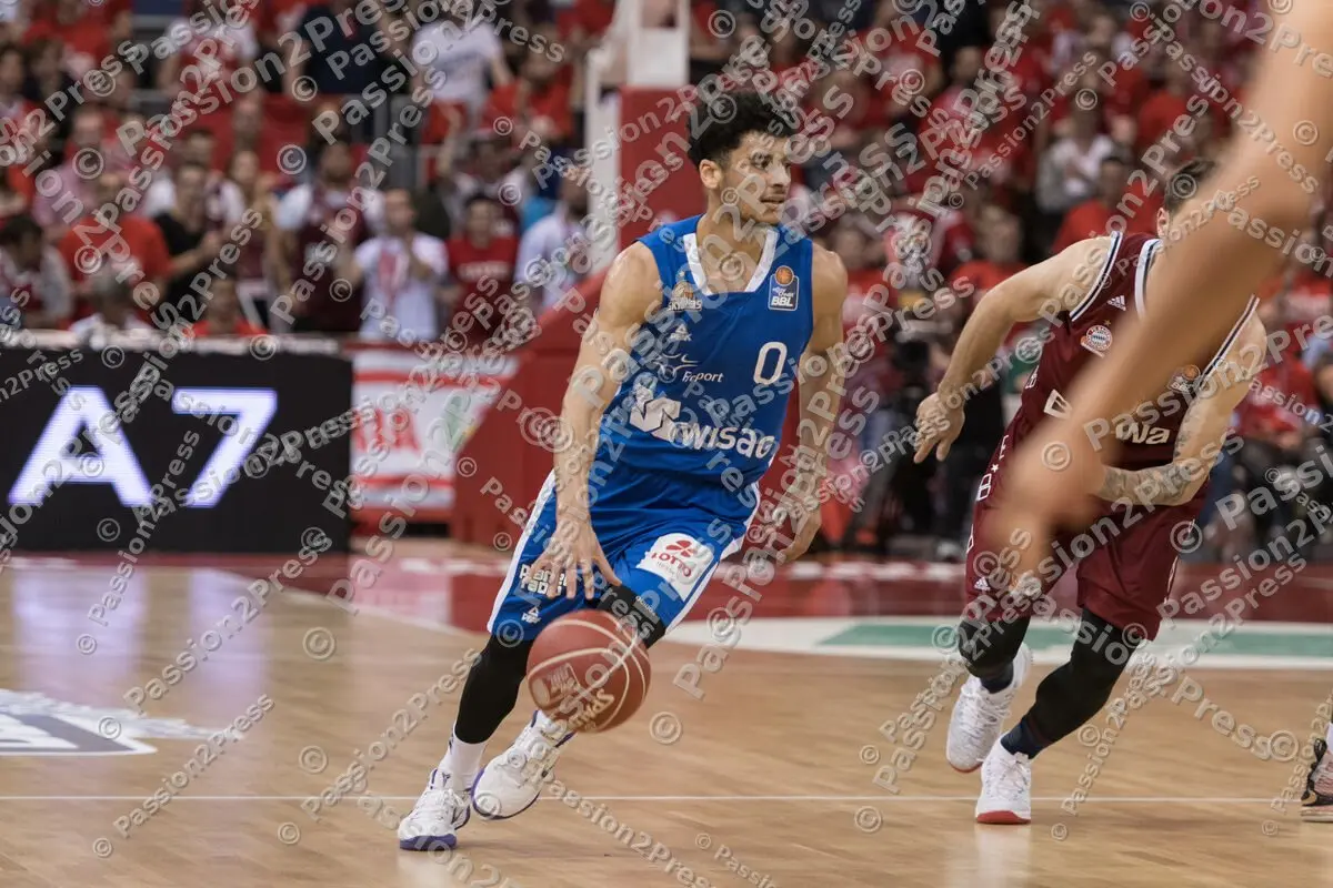 mf_FCBFRA_20180505_0226