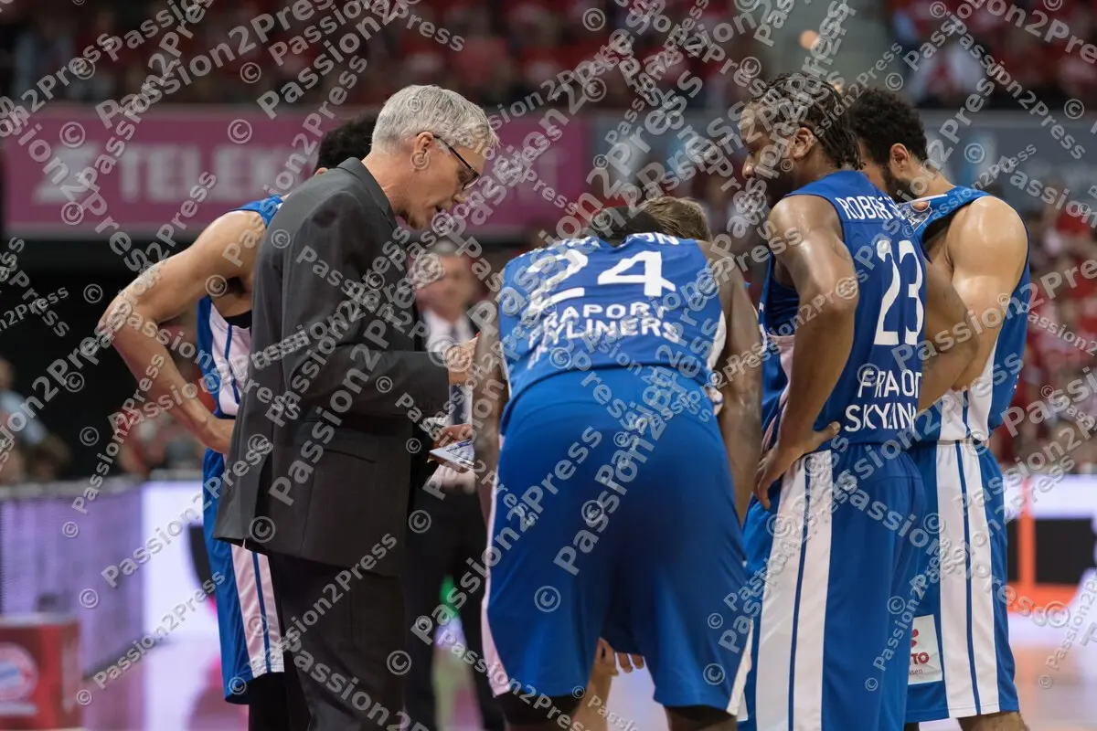 mf_FCBFRA_20180505_0231