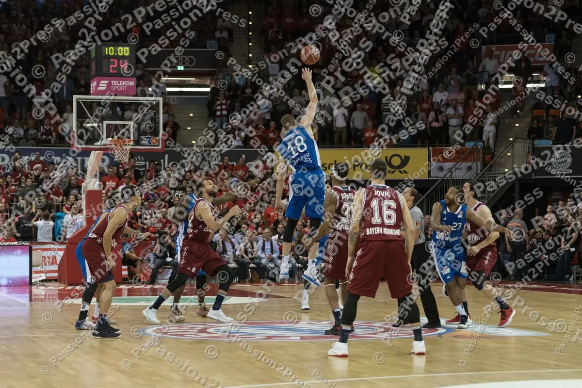 mf_FCBBFRA_20180512_0064