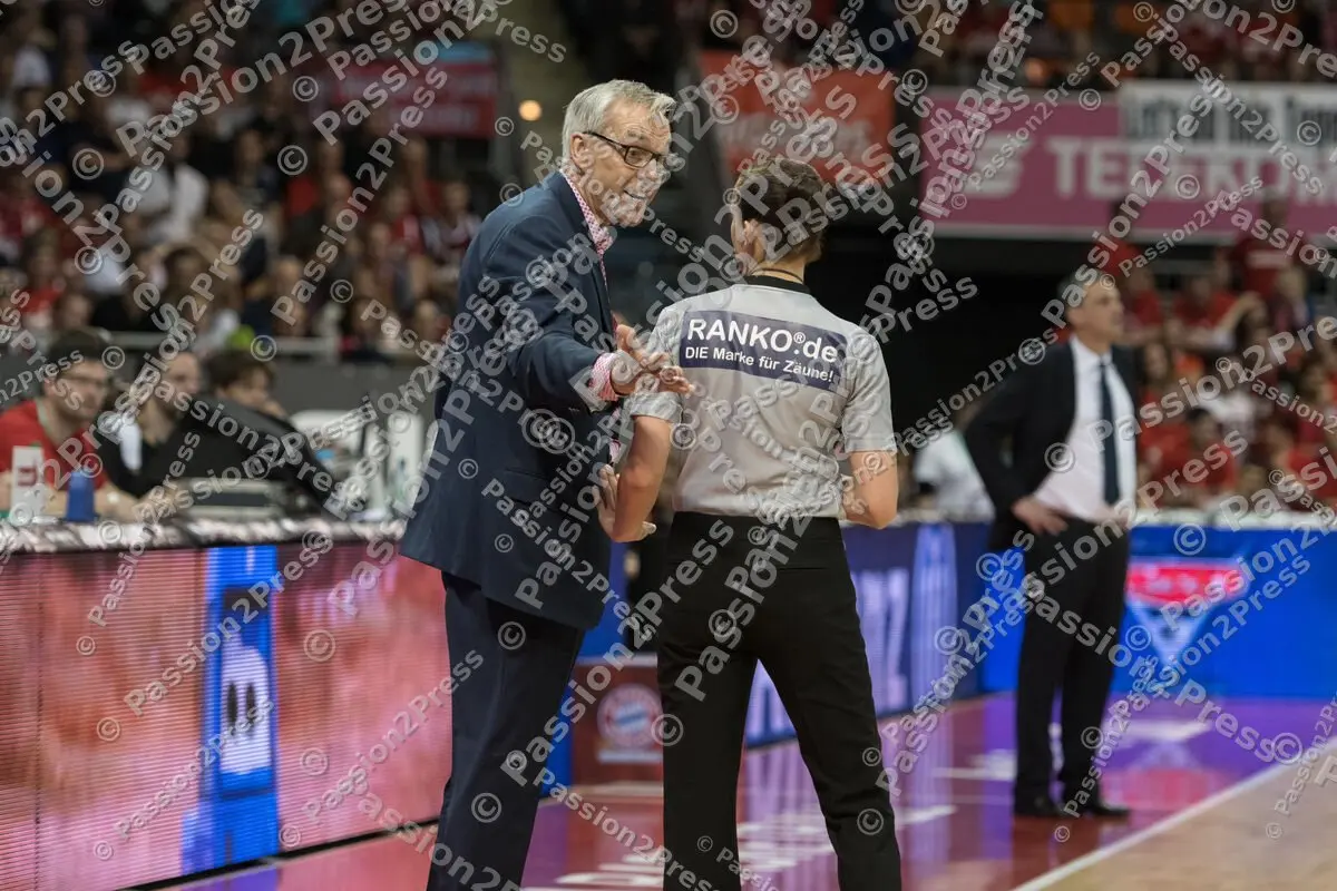 mf_FCBBFRA_20180512_0086