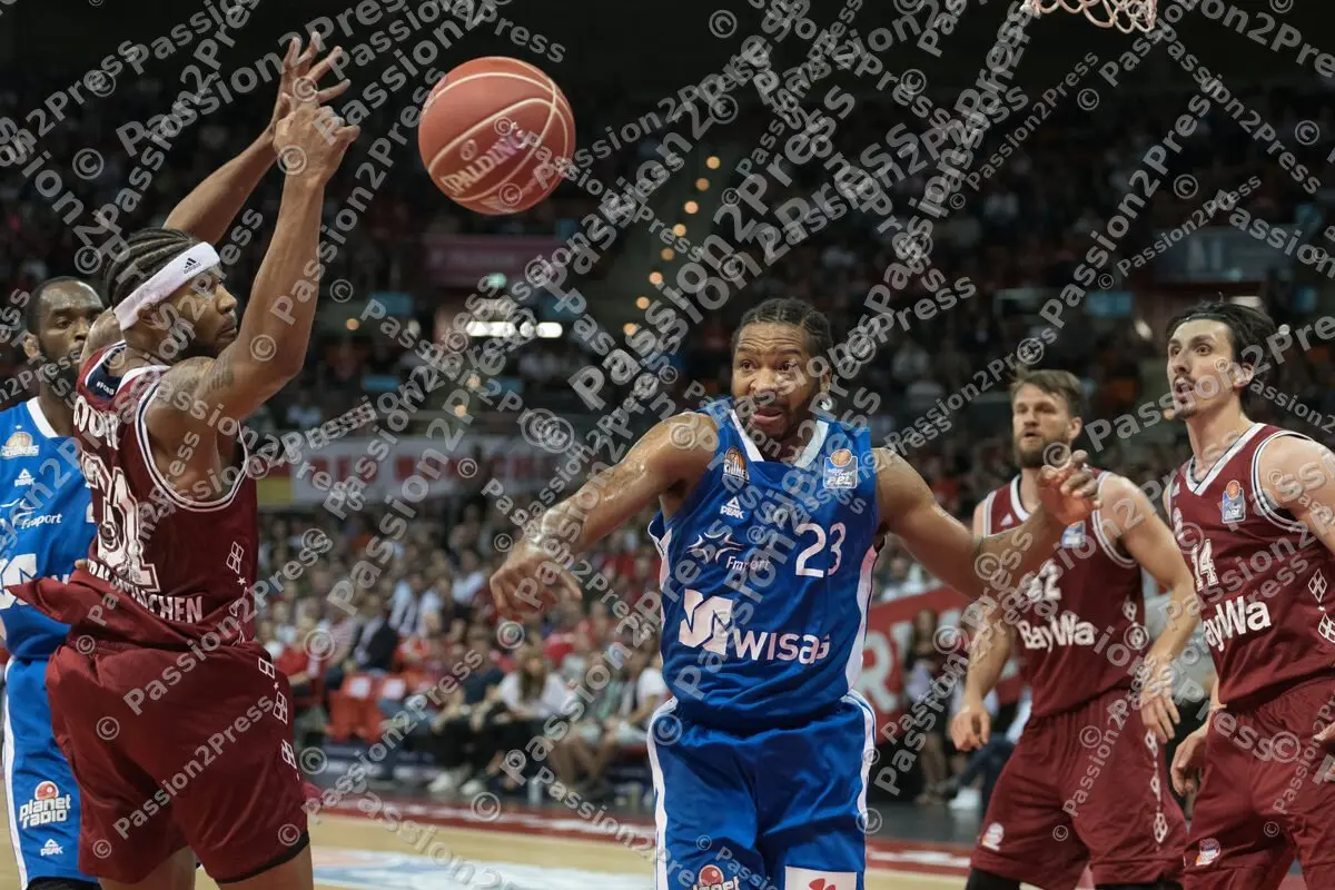 mf_FCBBFRA_20180512_0109