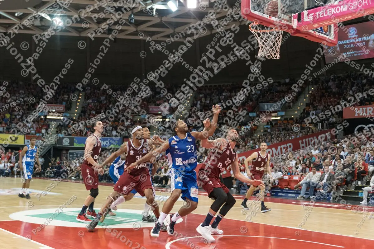 mf_FCBBFRA_20180512_0353