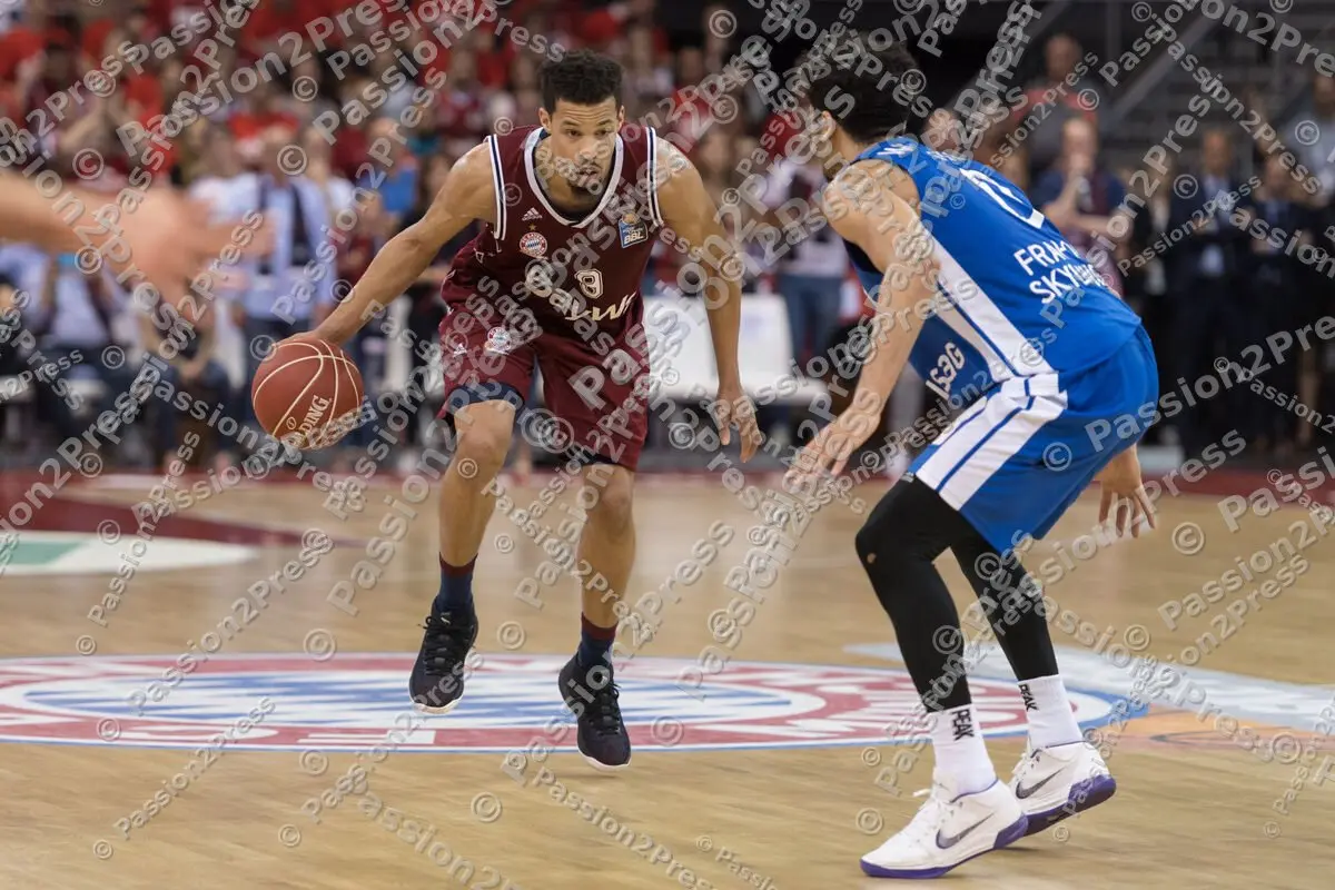 mf_FCBBFRA_20180512_0583