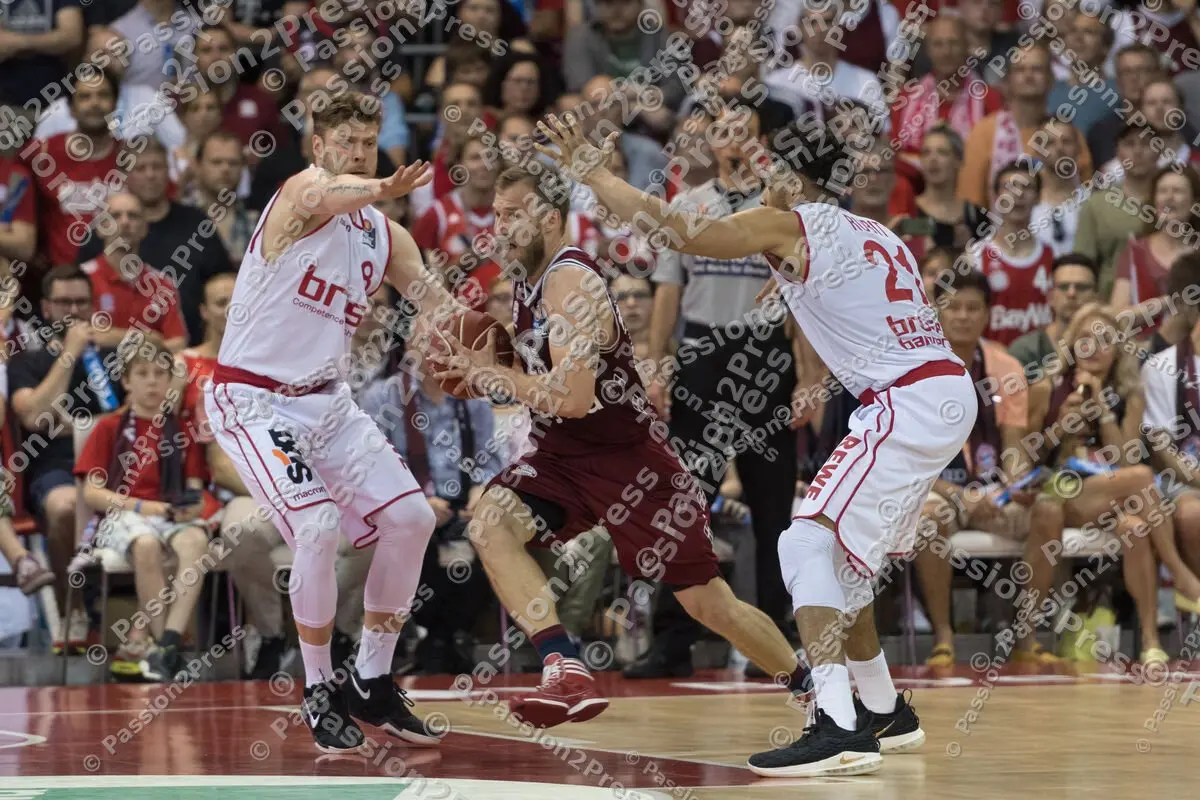 mf_FCBBBB_20180526_0276