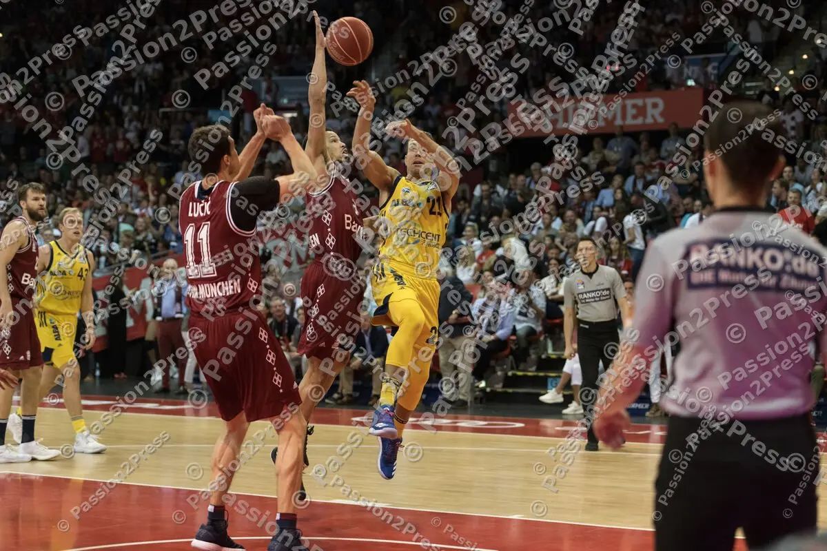 mf_FCBBAB_20180616_0129