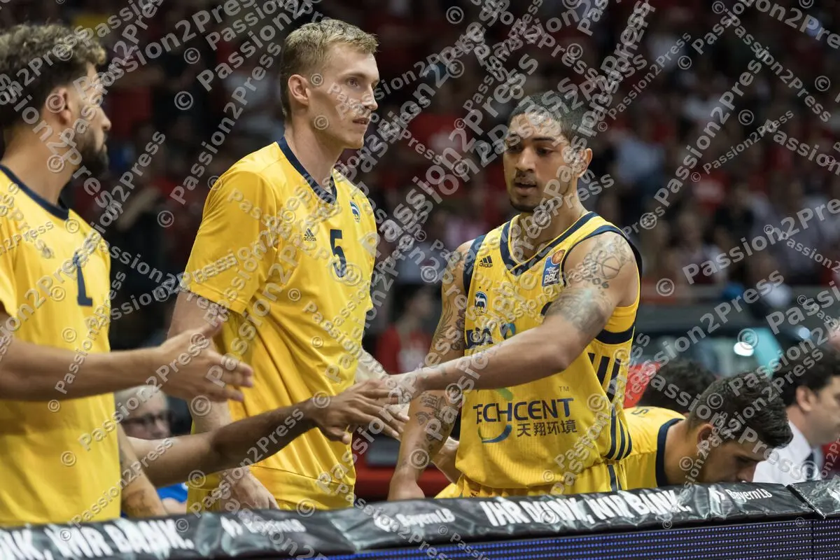 mf_FCBBAB_20180616_0304