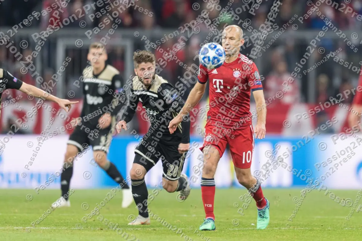 mf_FCBAA_20181002_0577