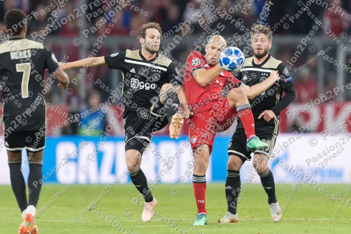 mf_FCBAA_20181002_0586