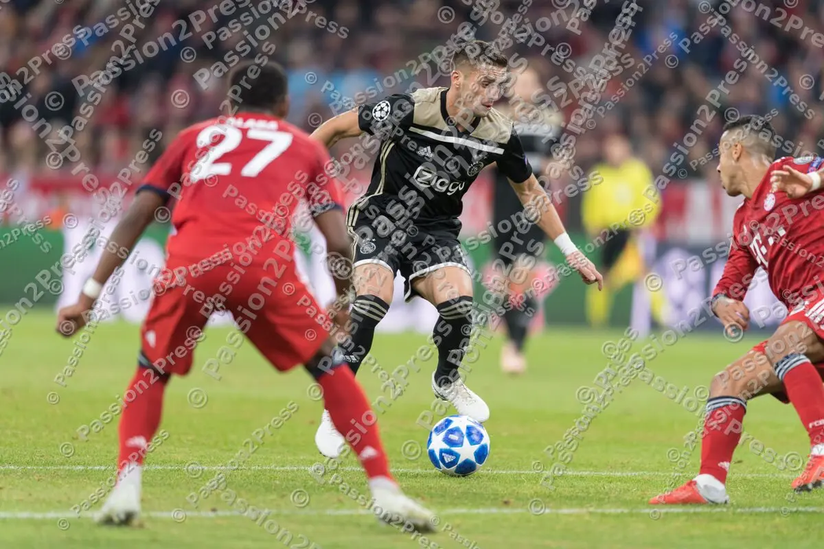 mf_FCBAA_20181002_0626