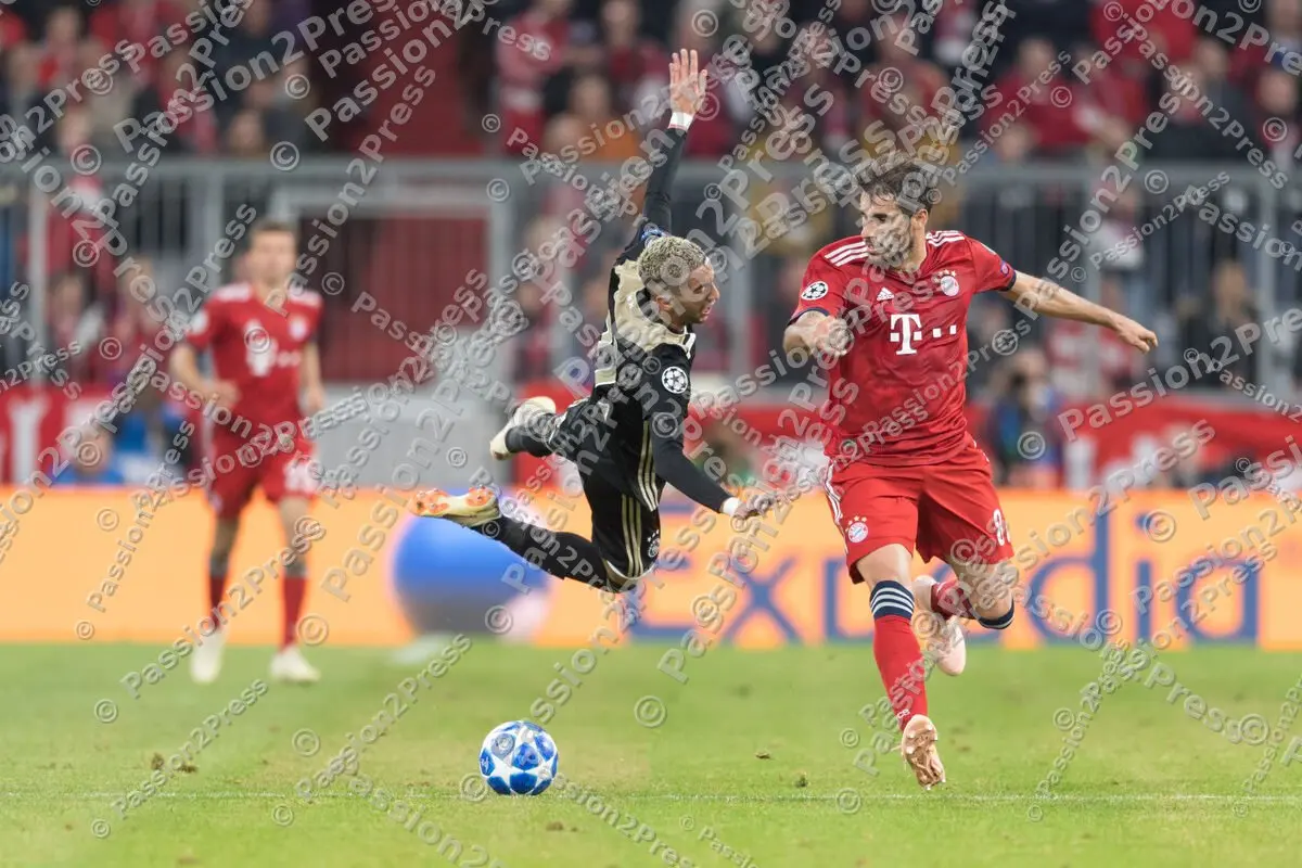 mf_FCBAA_20181002_0670