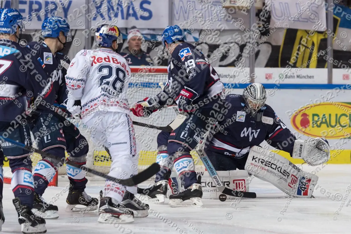 20181221 EHC Red Bull München - Adler Mannheim