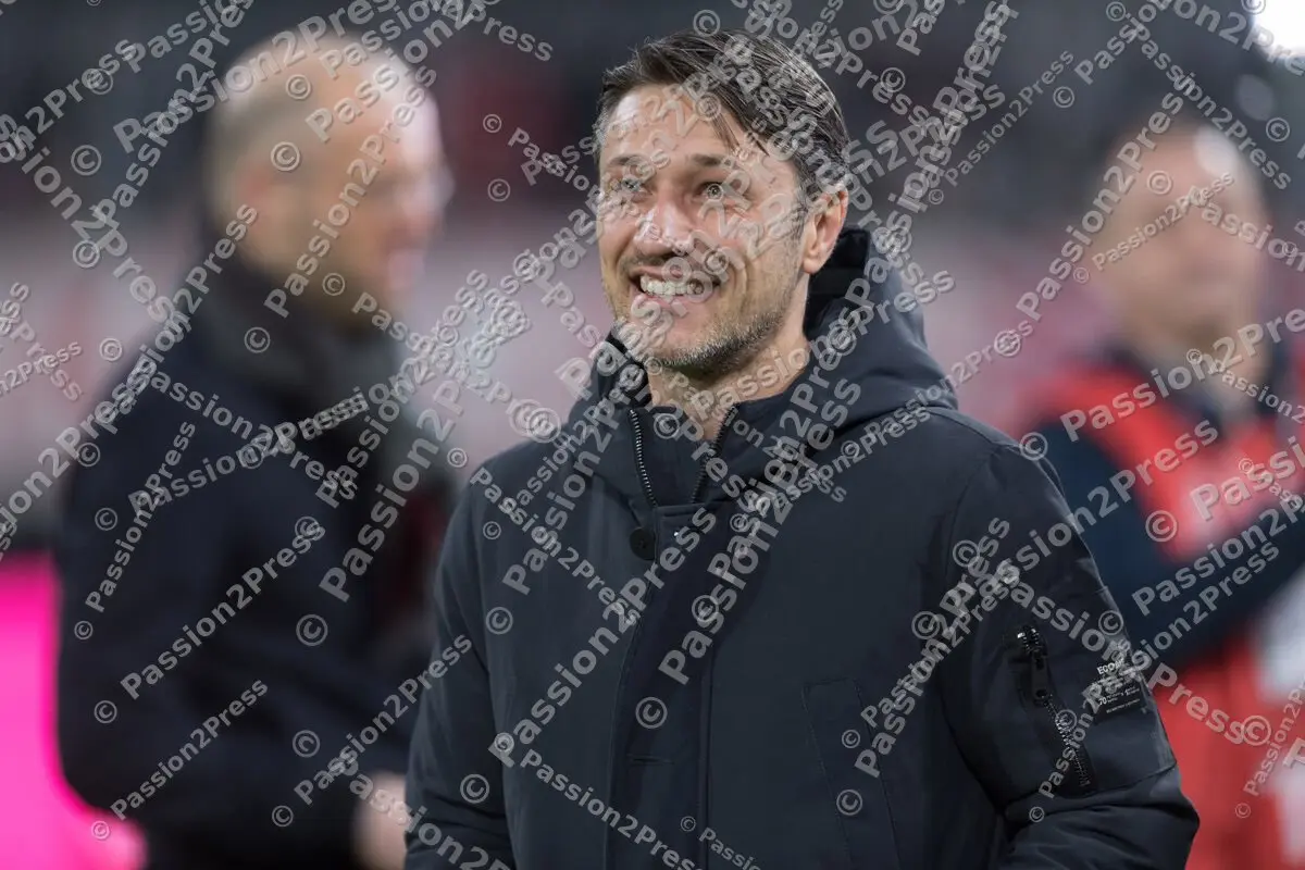 FCBS04_20190209_0055