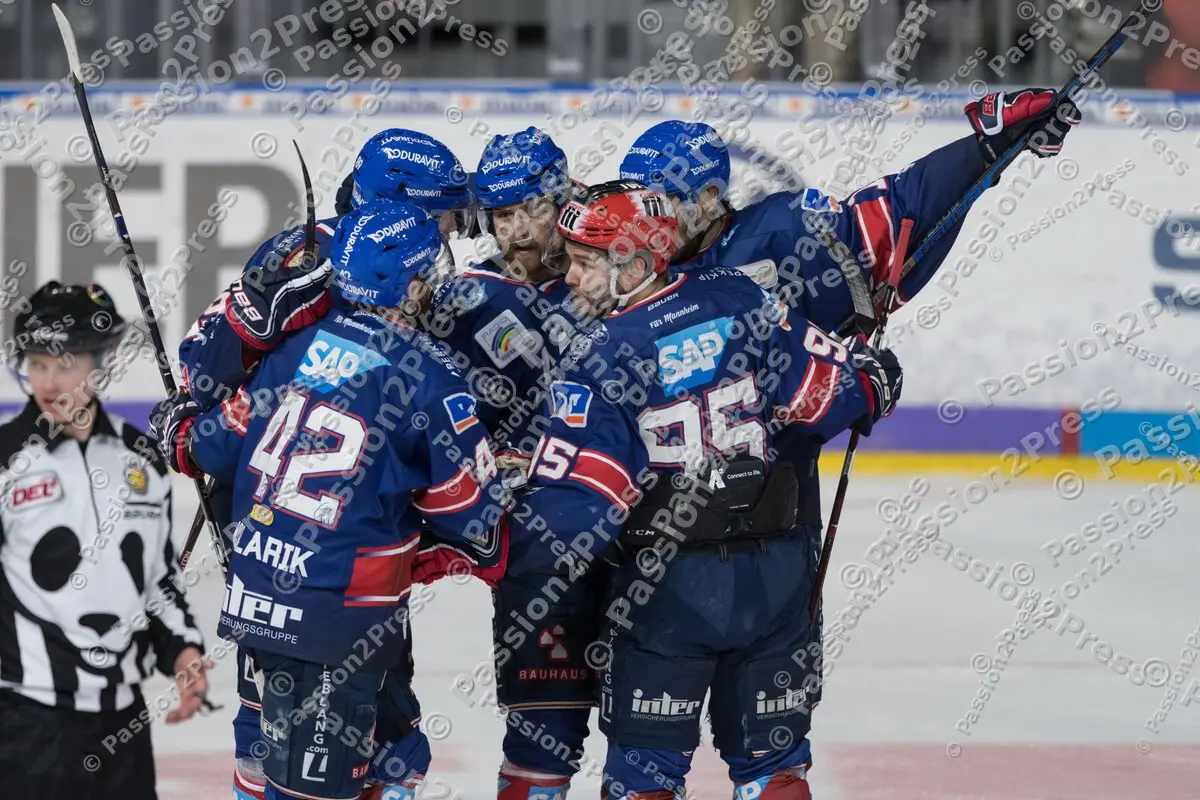 MERCRBM_20190422_0277