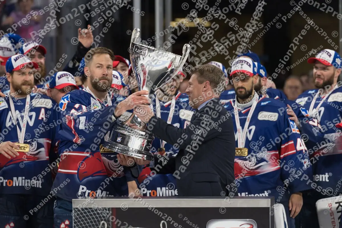 MERCRBM_20190426_2261