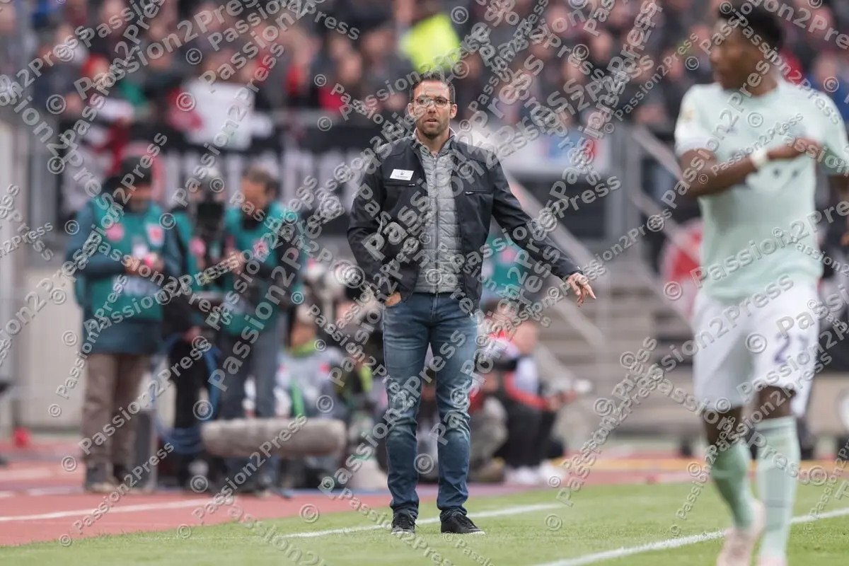 FCNFCB_20190428_0357