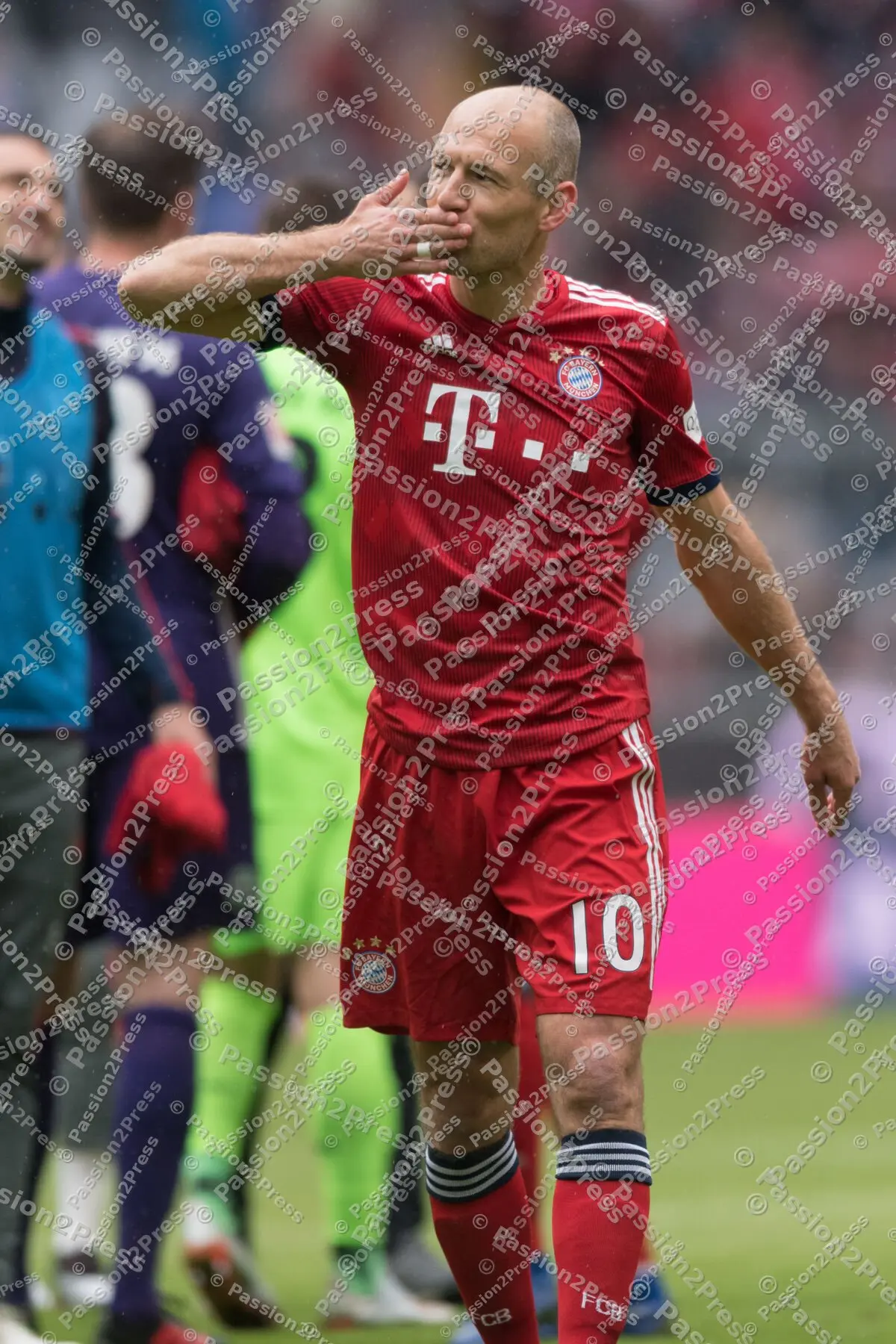 FCBH96_20190504_1696