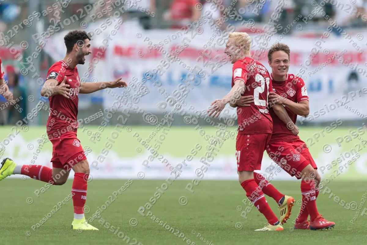 UHGWK_20190727_0174