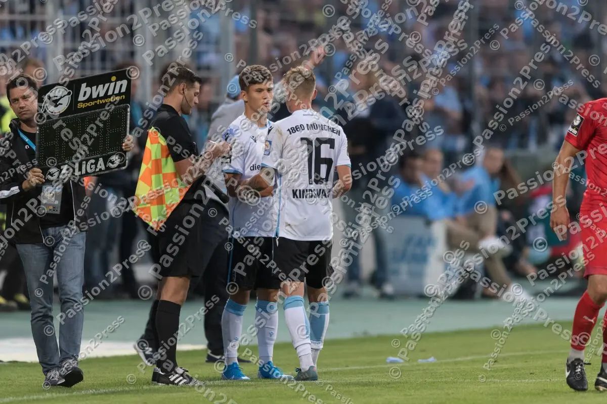 60FSVZ_20190731_1072