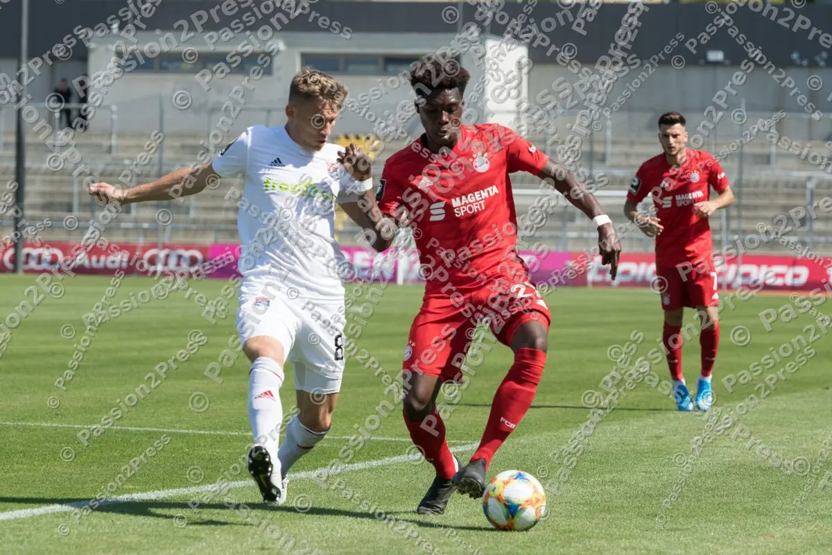 FCBIIUHG_20190831_0312