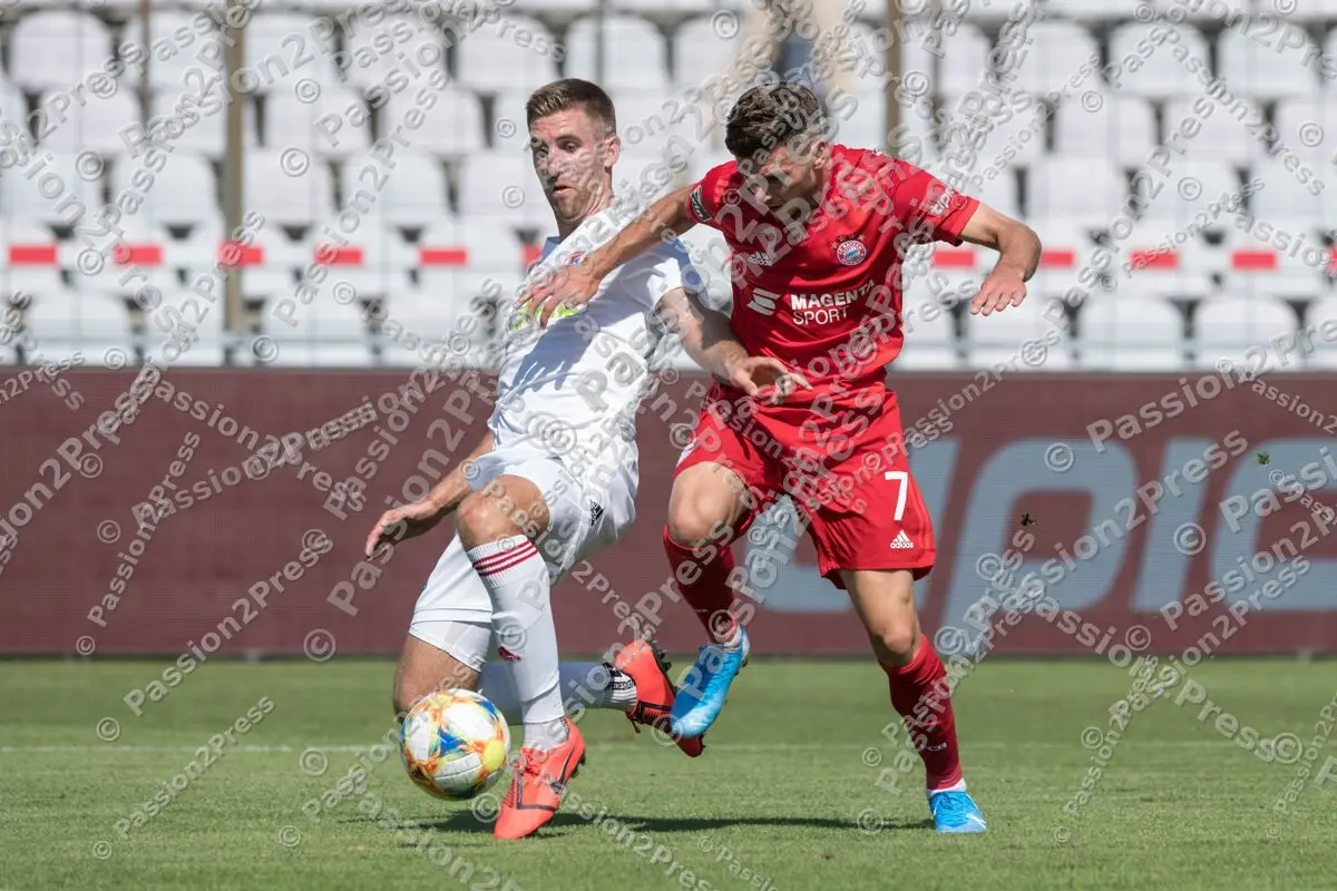 FCBIIUHG_20190831_0556