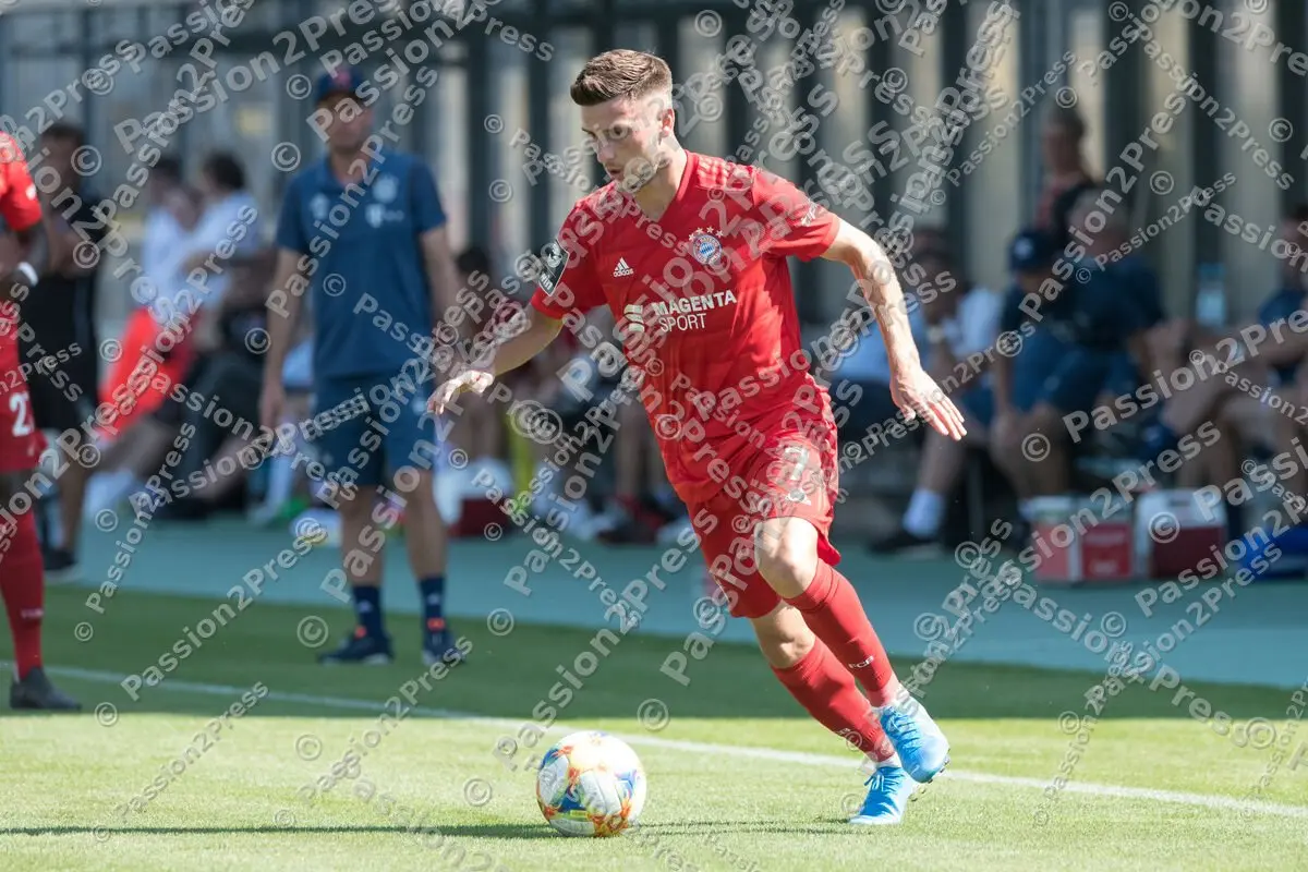 FCBIIUHG_20190831_0658