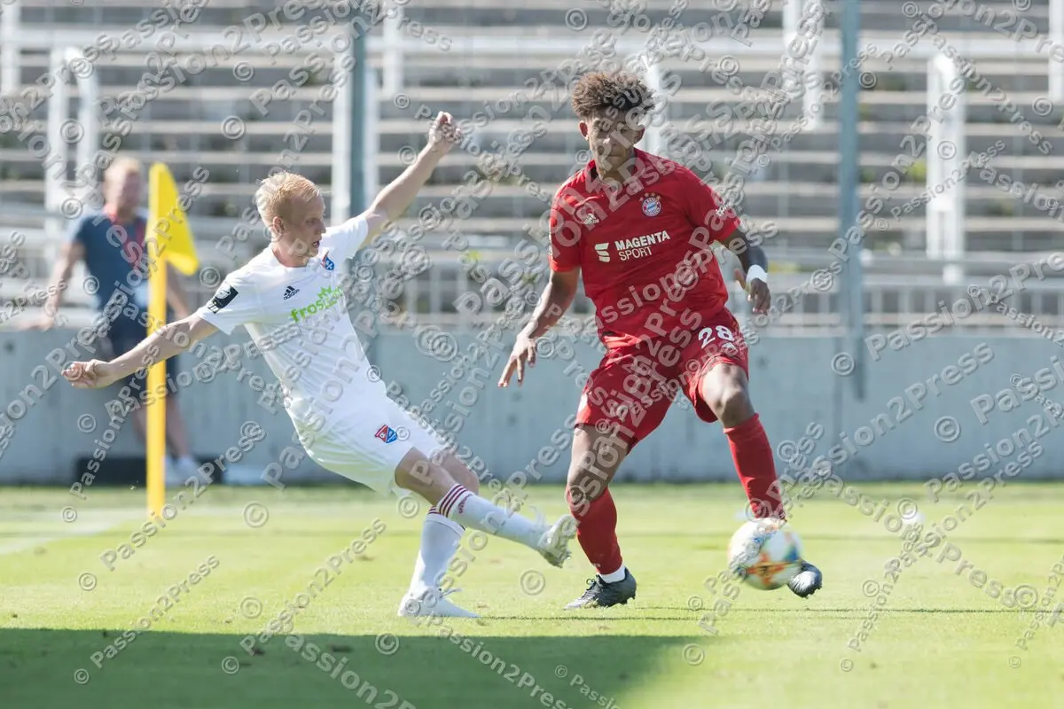 FCBIIUHG_20190831_0816