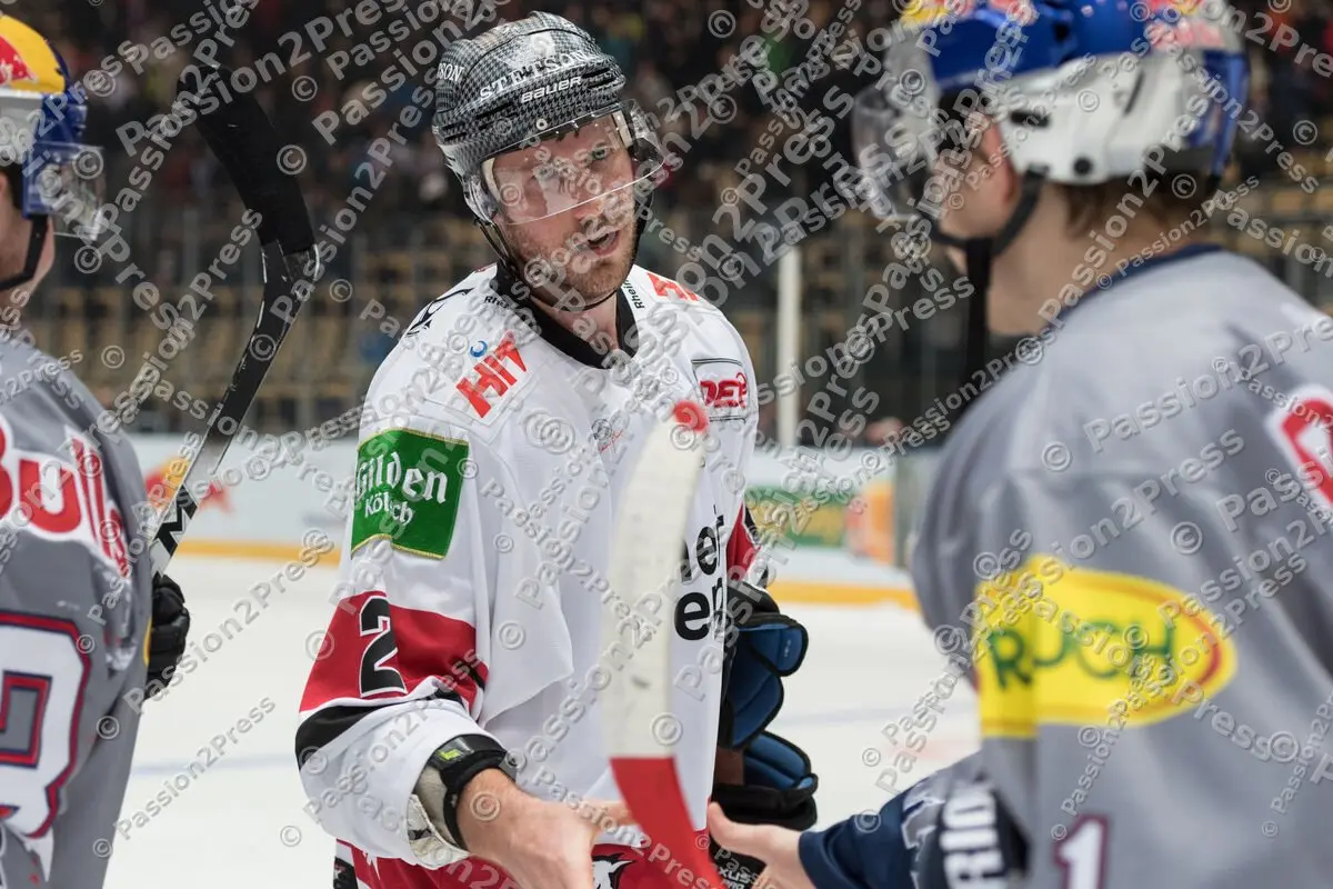 20170101 EHC Red Bull München - Kölner Haie