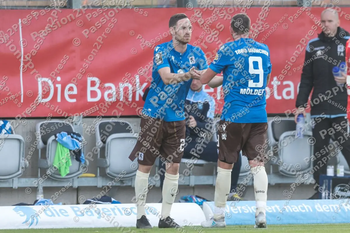 M60FCK_20190928_1063