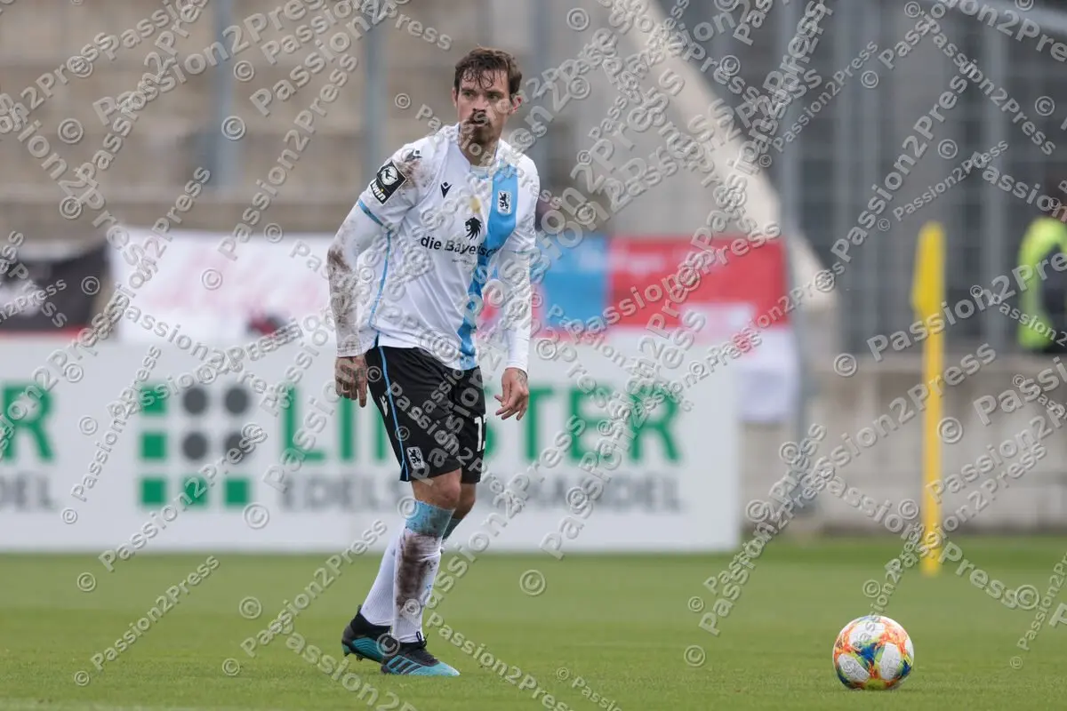 60KFCU_20191019_0108