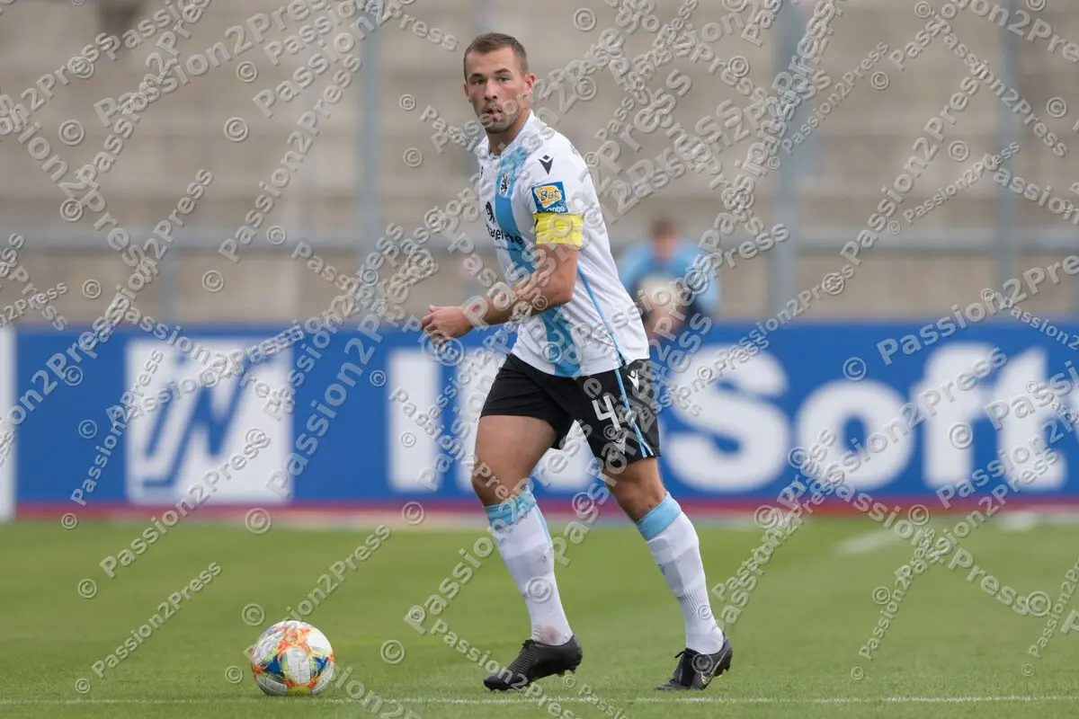 60KFCU_20191019_0135