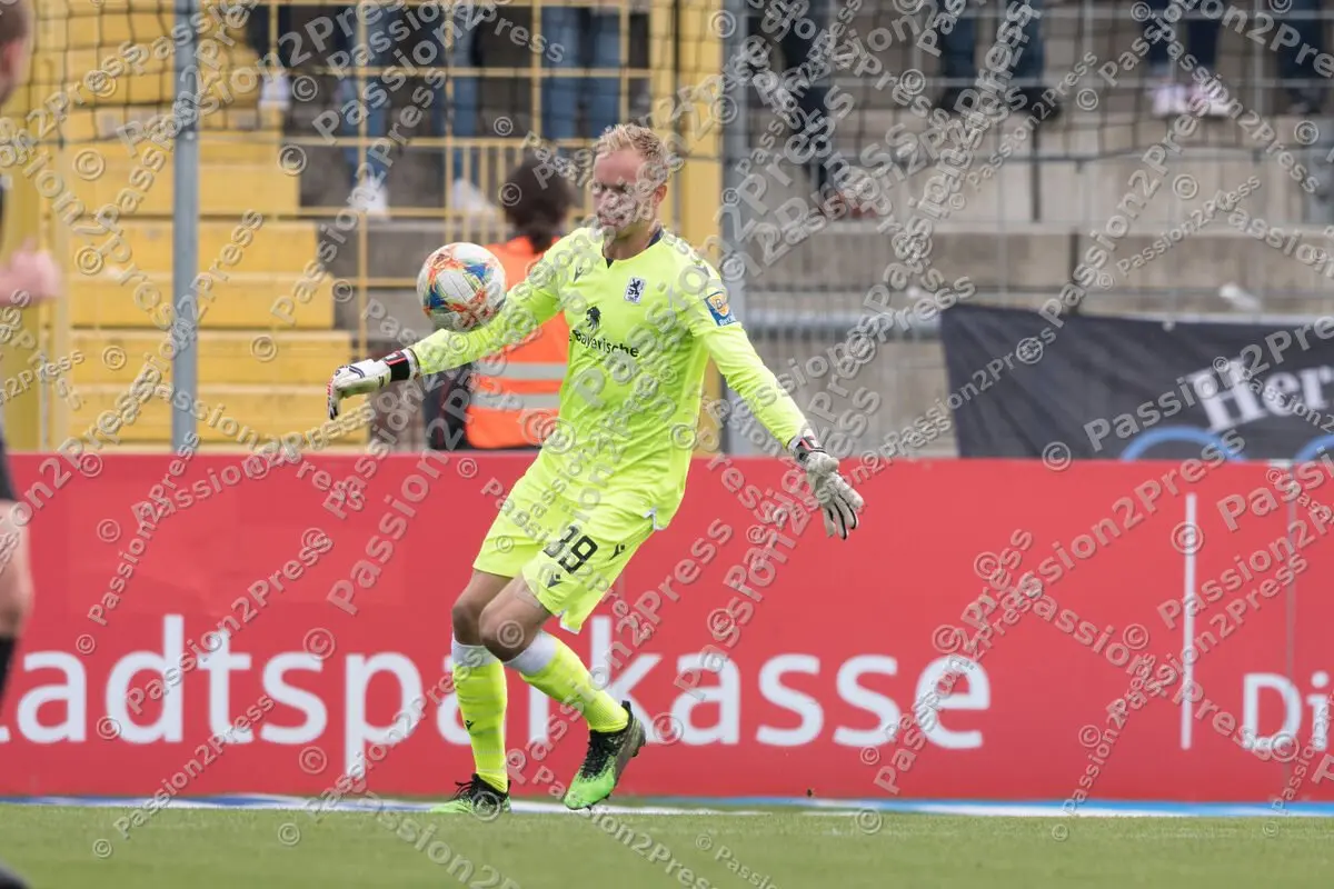 60KFCU_20191019_0173