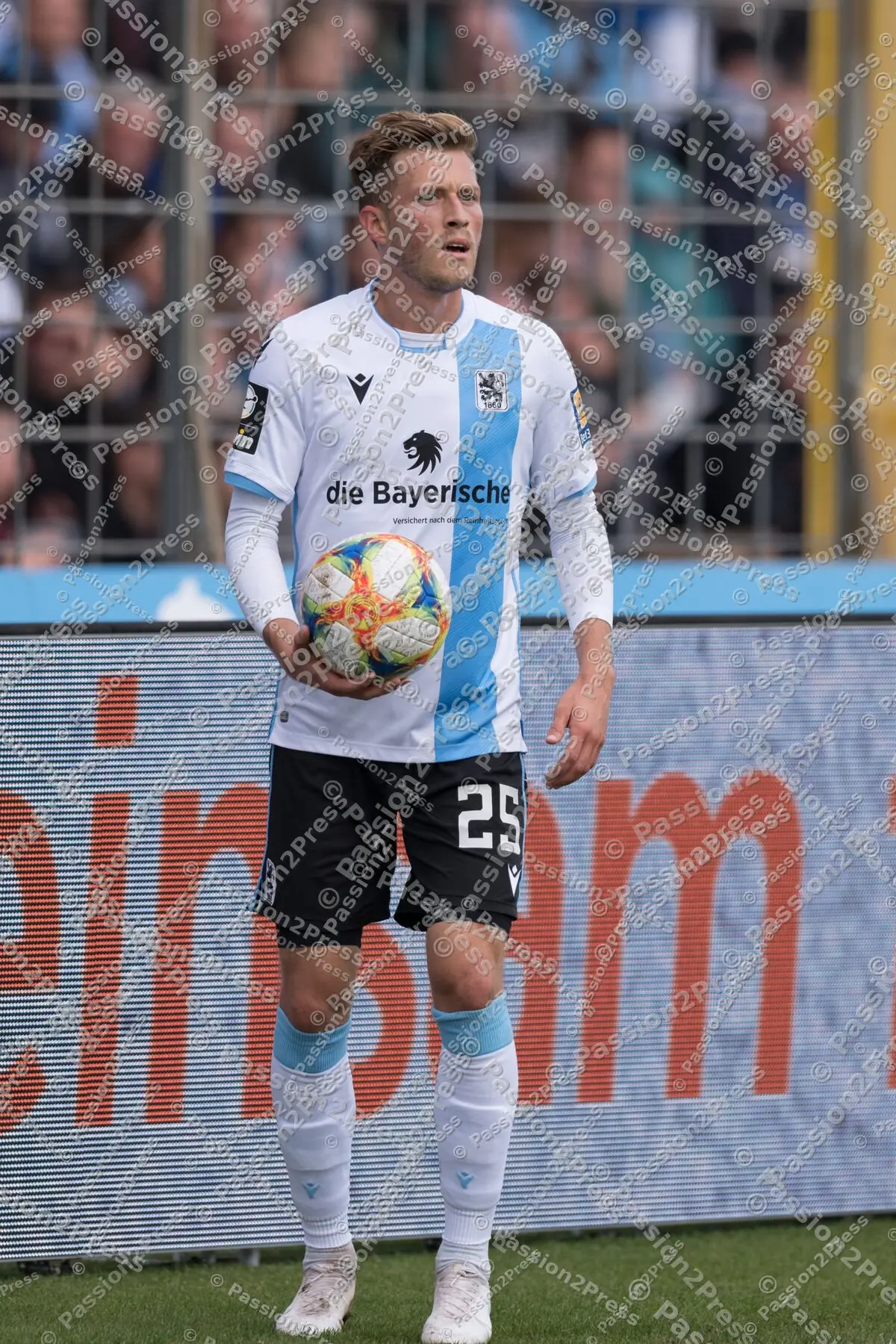 60KFCU_20191019_0258