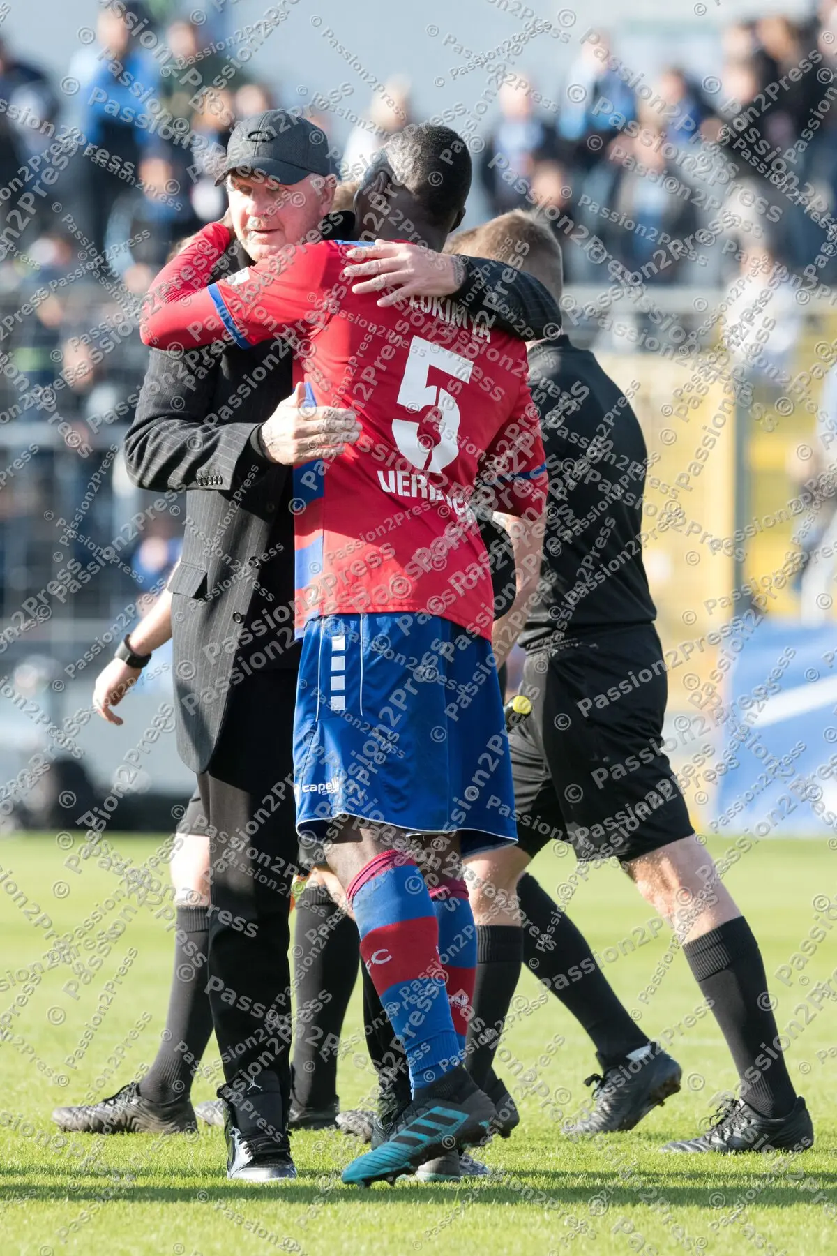 60KFCU_20191019_1236