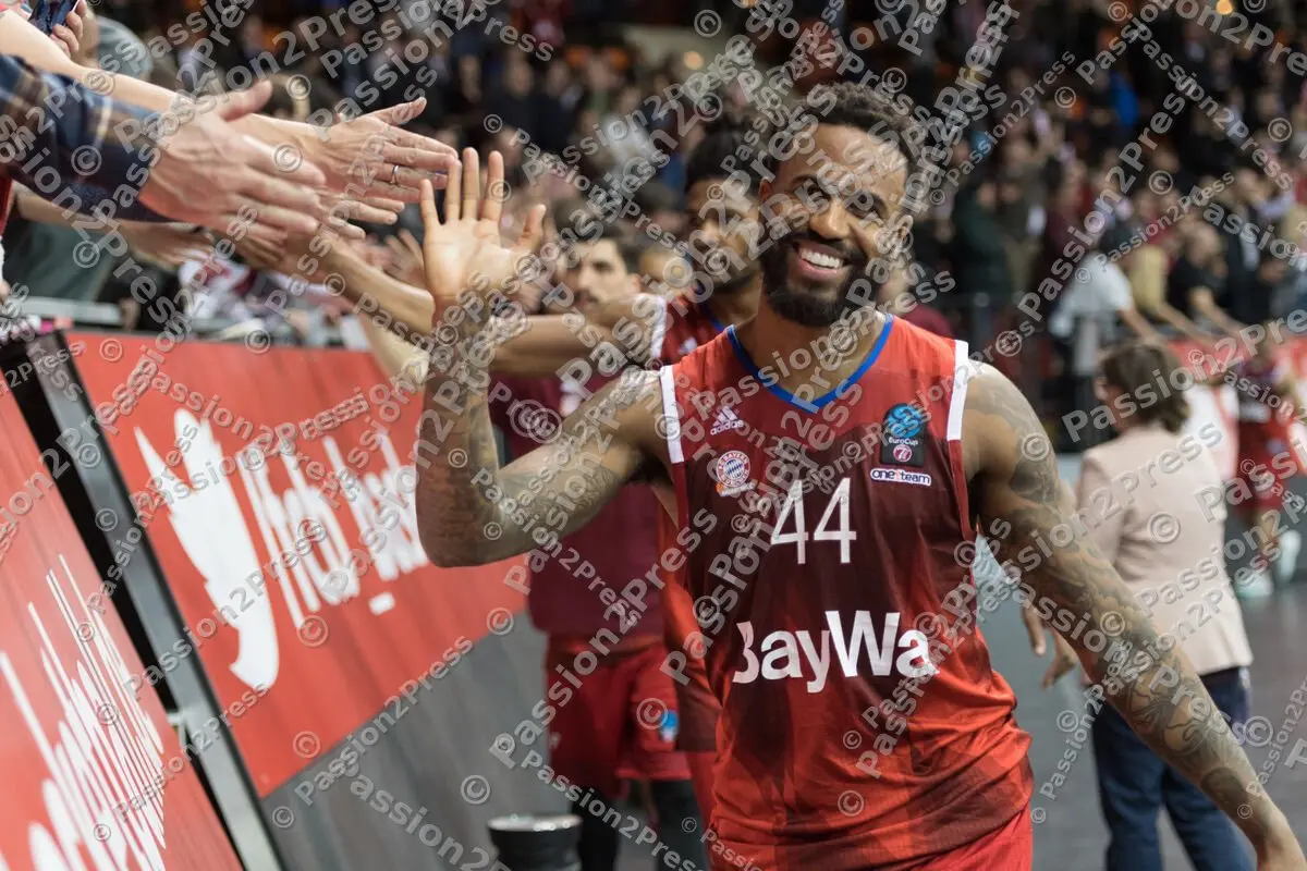 mf_FCBBKM_20170111_0861