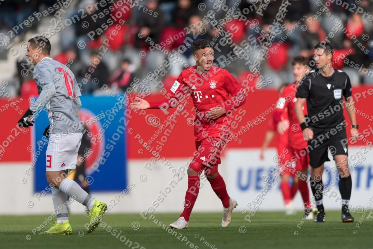 YFCBOFC_20191106_0198